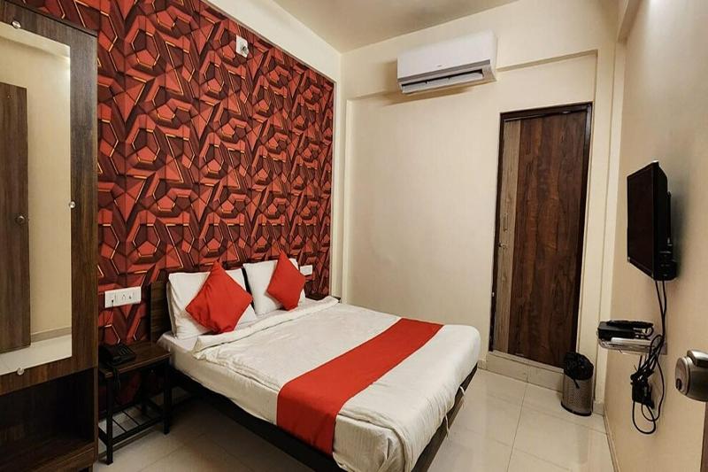 Hotel Kalyan Palace image