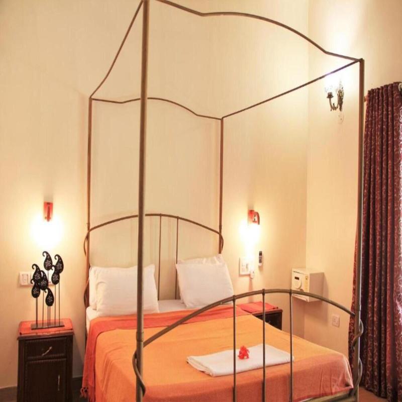 Papa Jolly Eco Resort Near Morjim Beach image