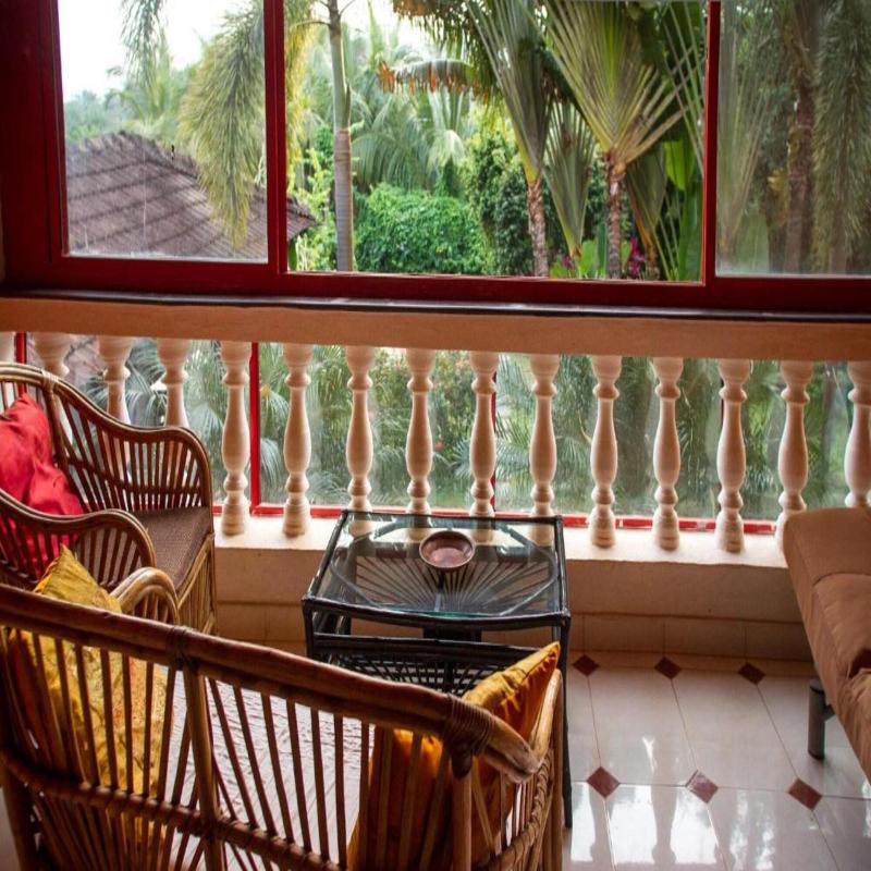 Papa Jolly Eco Resort Near Morjim Beach image