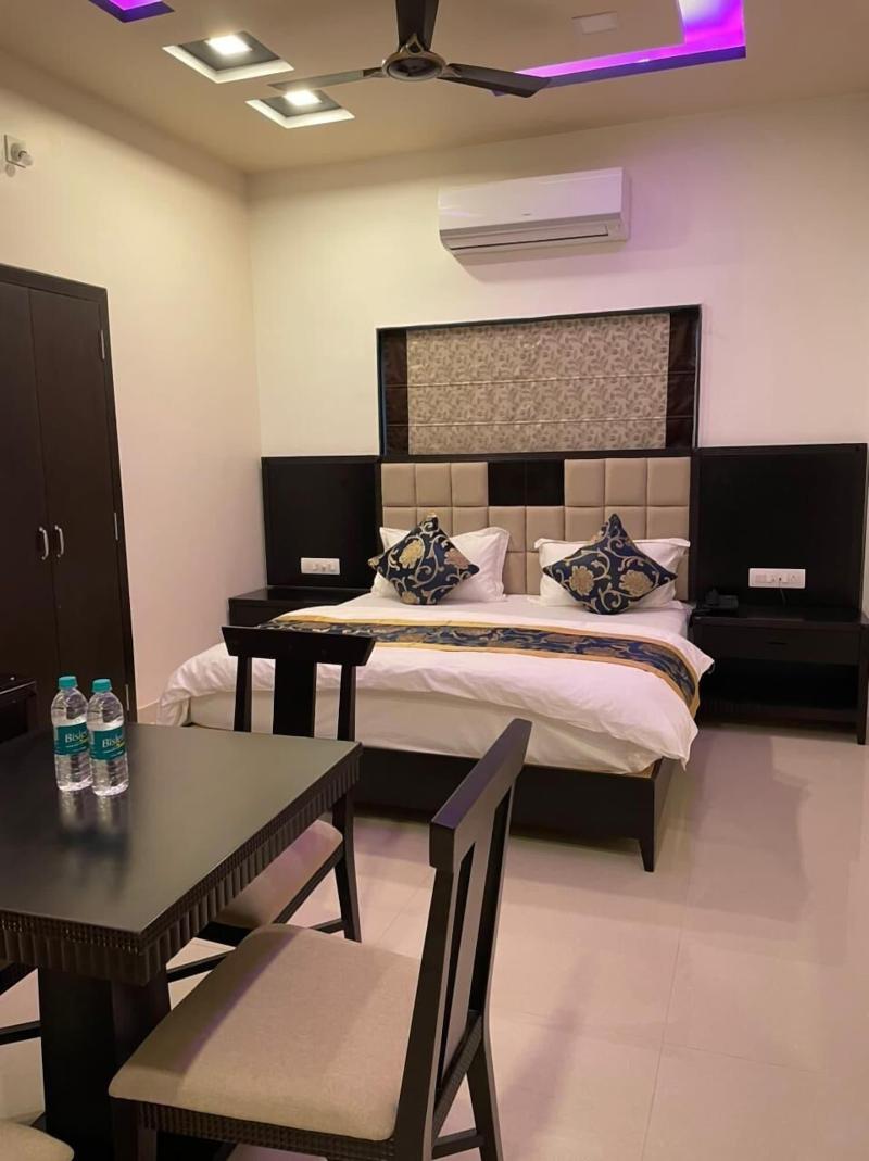 Palace View Hotel image