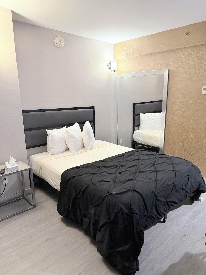 Hotel Moca Nyc image