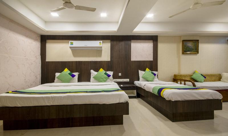 Treebo Shree Krishna Palace image