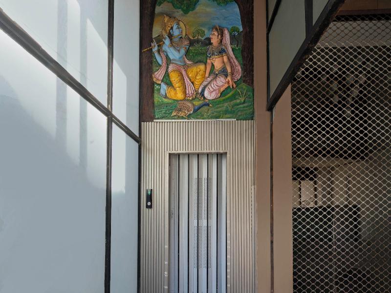 Treebo Shree Krishna Palace image