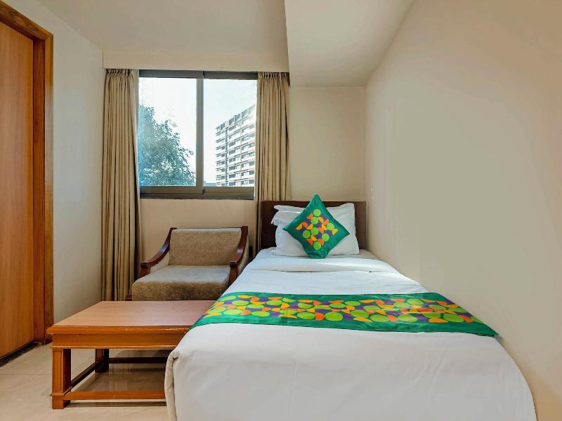 Treebo Shree Krishna Palace image