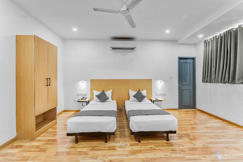 Upar Hotels Nungambakkam image