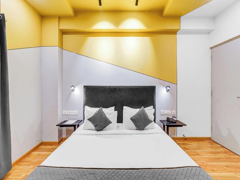 Upar Hotels Nungambakkam image