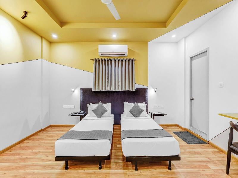 Upar Hotels Nungambakkam image