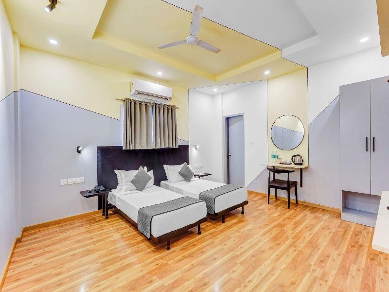 Upar Hotels Nungambakkam image