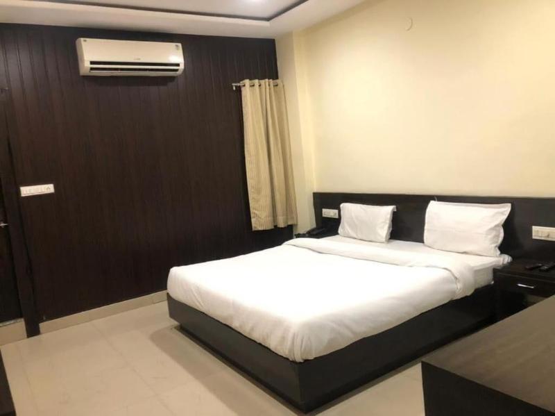 Hotel Imperial Udaipur image