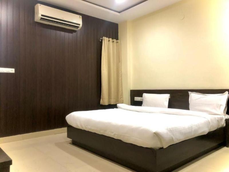 Hotel Imperial Udaipur image