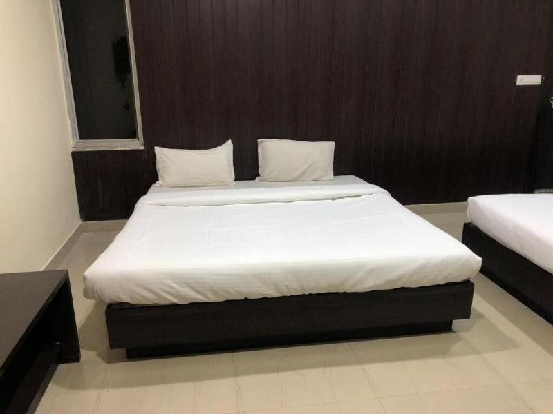 Hotel Imperial Udaipur image