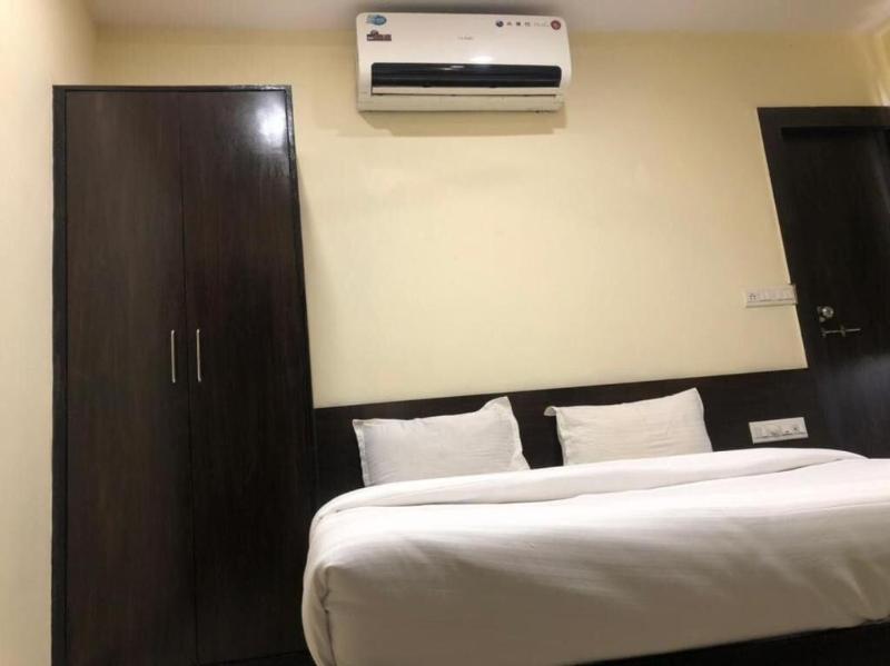 Hotel Imperial Udaipur image