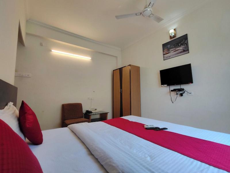 Hotel Royal Park image
