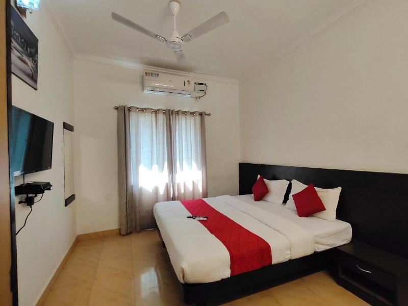 Hotel Royal Park image