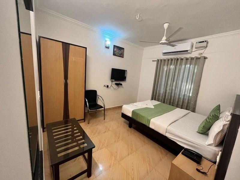 Hotel Royal Park image