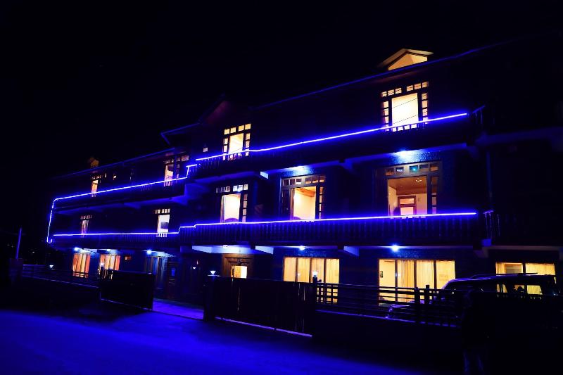 Seven Hills Resort image