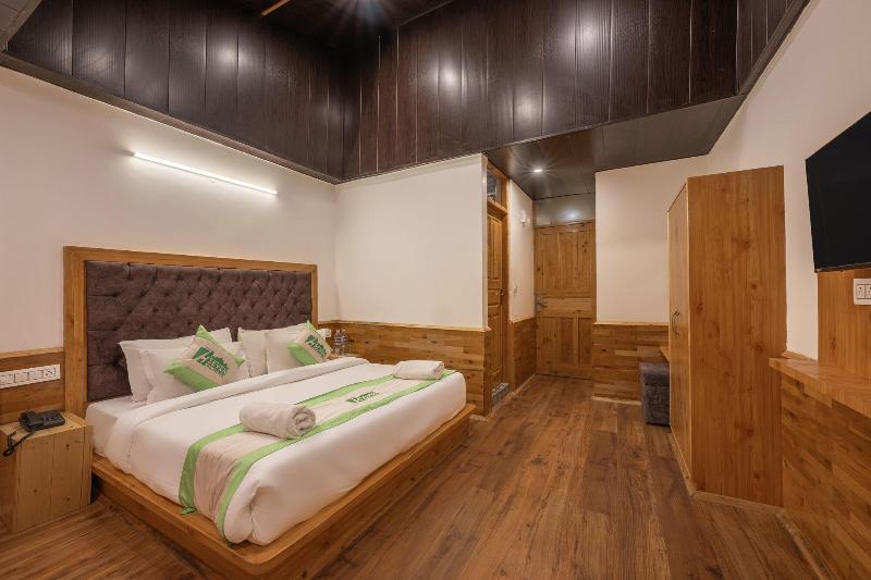 Seven Hills Resort image