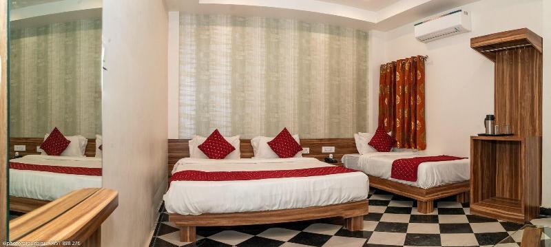 Ostelzz By Uddhav Vilas image