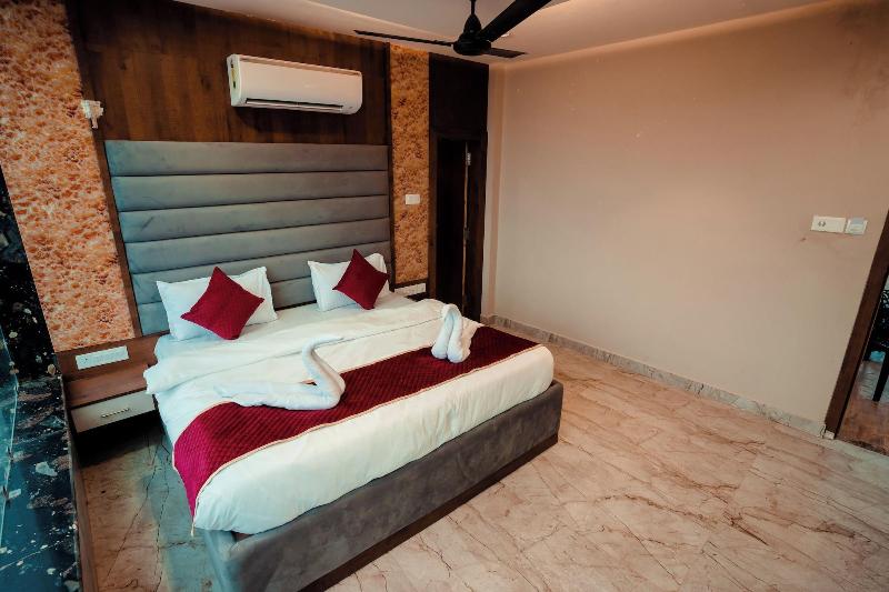 Hotel Jsr Ganga image