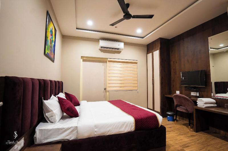 Hotel Jsr Ganga image