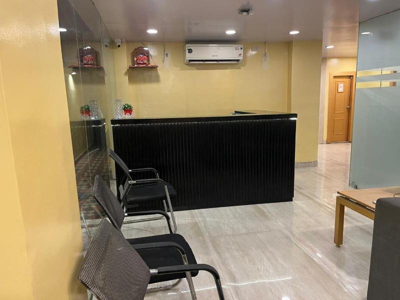 Hotel Consulate By Bookmerihotel image