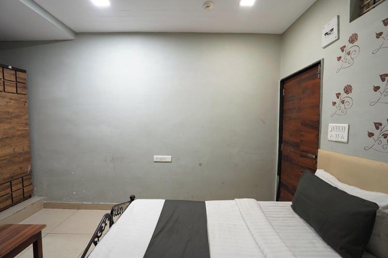 Hotel Sai Inn image