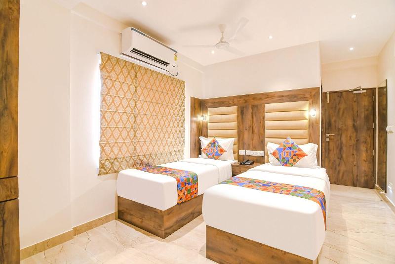 Fabhotel Prime The Pavilion image