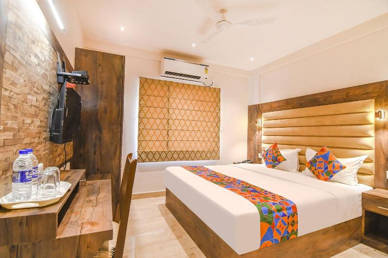 Fabhotel Prime The Pavilion image