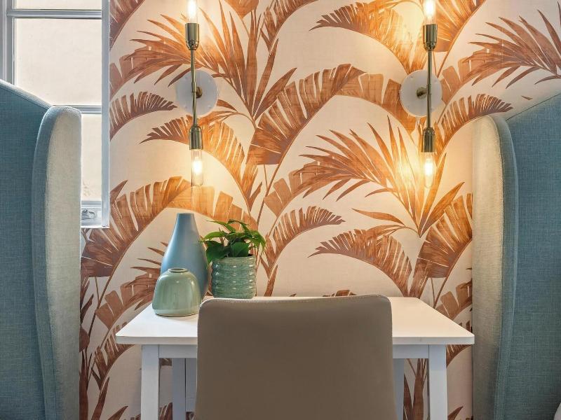 Luxuri Suites image