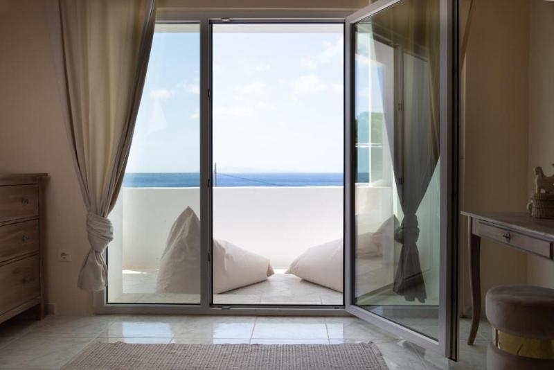 Poseidon Apartments & Villas By The Sea — photo 5