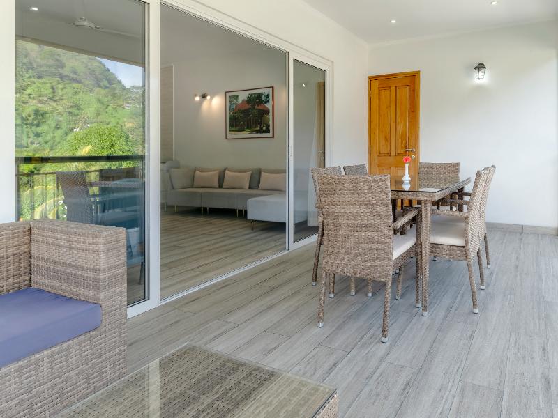 Voilà Beau Vallon image