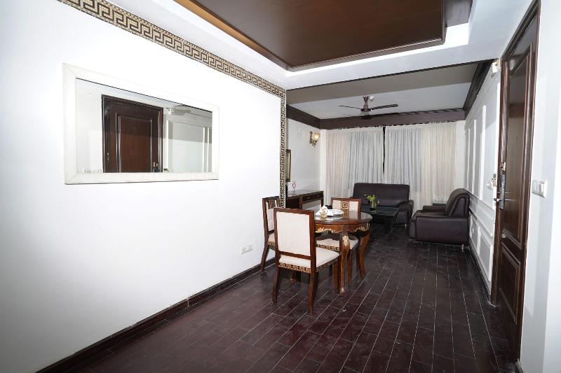 Lyf Corporate Suites New Friends Colony image