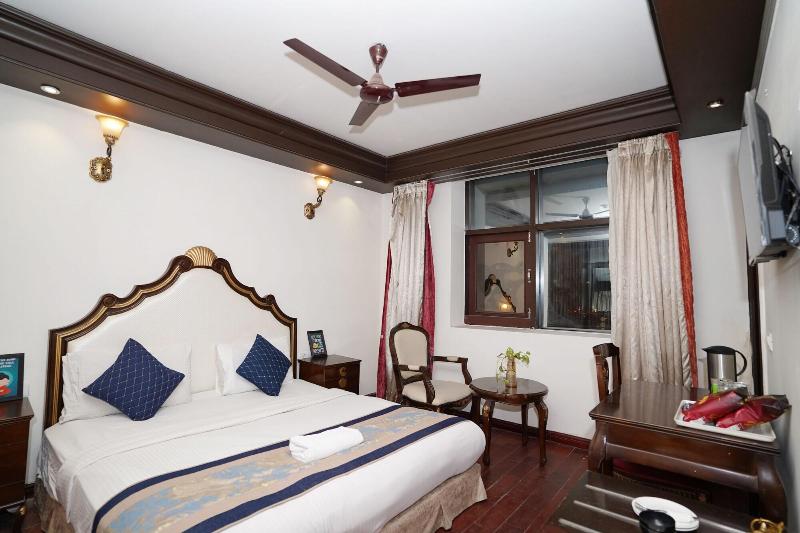 Lyf Corporate Suites New Friends Colony image