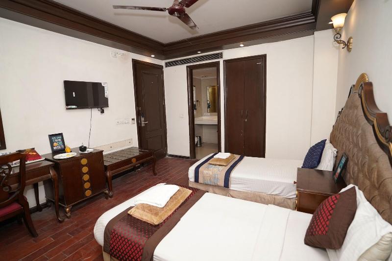 Lyf Corporate Suites New Friends Colony image