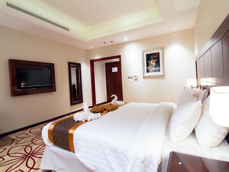 Lotaz Hotel image