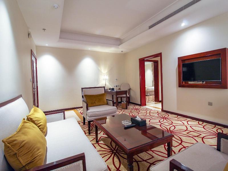 Lotaz Hotel image