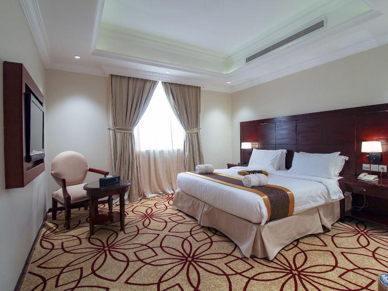 Lotaz Hotel image