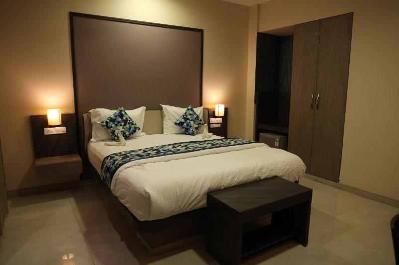 Hotel Pinaka Inn image
