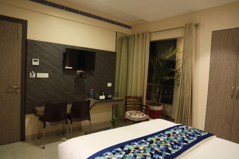 Hotel Pinaka Inn image