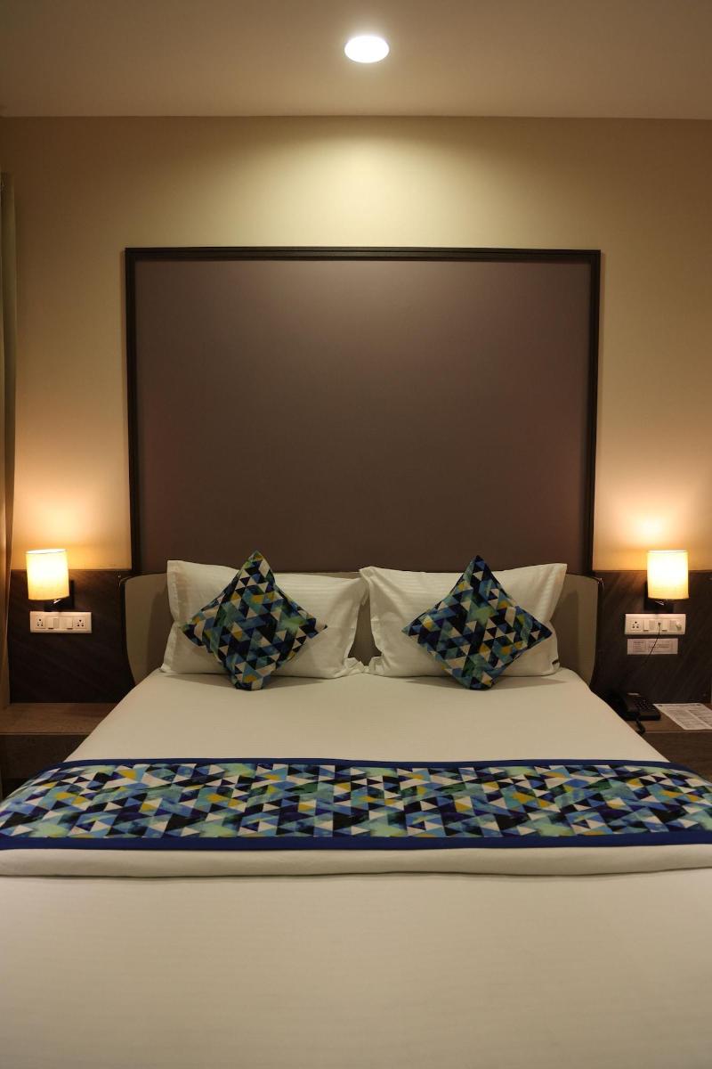 Hotel Pinaka Inn image