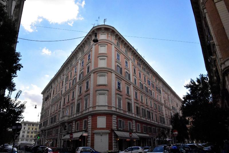 Catone Vatican Suites image