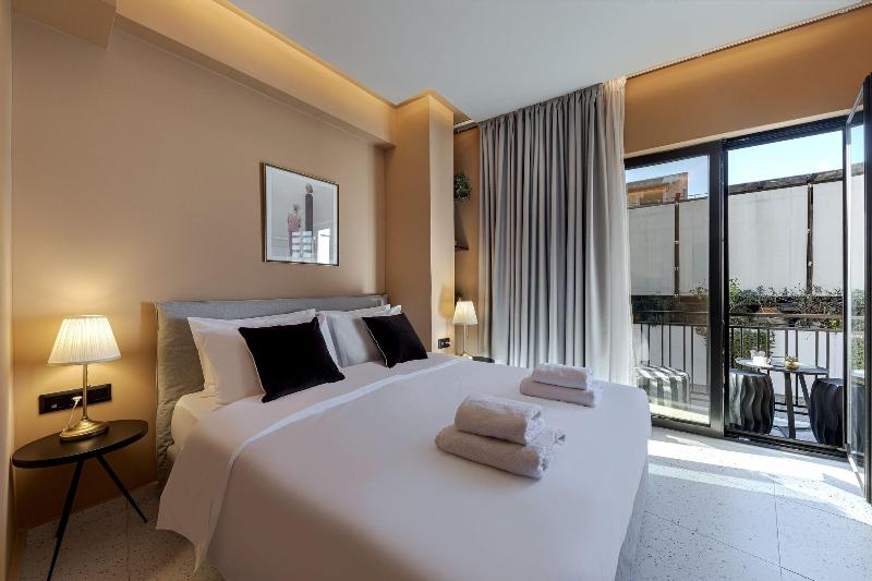 Clyde Athens By Nin Bau image