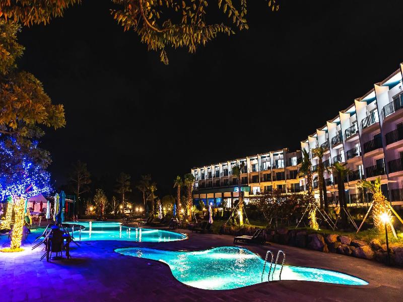 Hallim Resort image