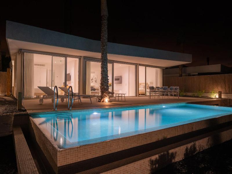Los Jardines De Abama Suites image