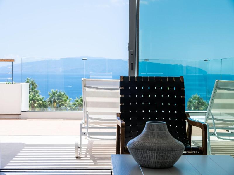 Los Jardines De Abama Suites image