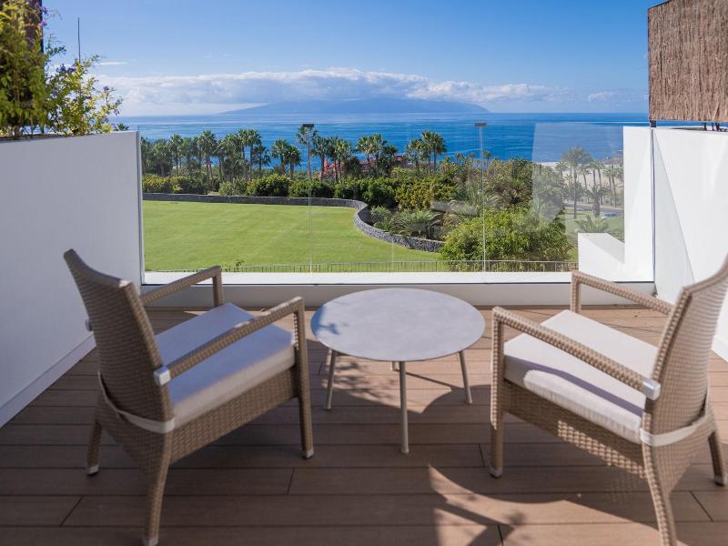 Los Jardines De Abama Suites image