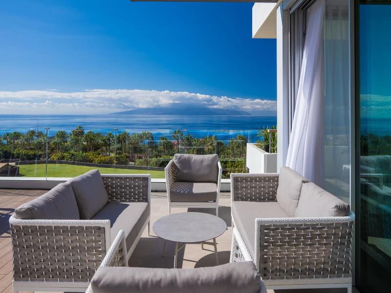 Los Jardines De Abama Suites image
