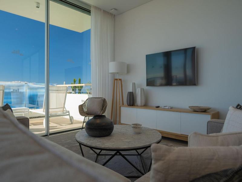 Los Jardines De Abama Suites image