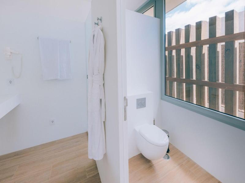 Los Jardines De Abama Suites image