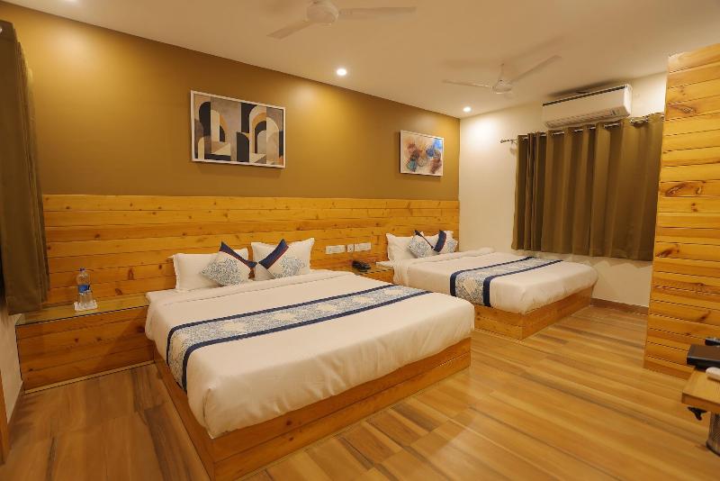 The Grand Uddhav Hotel image